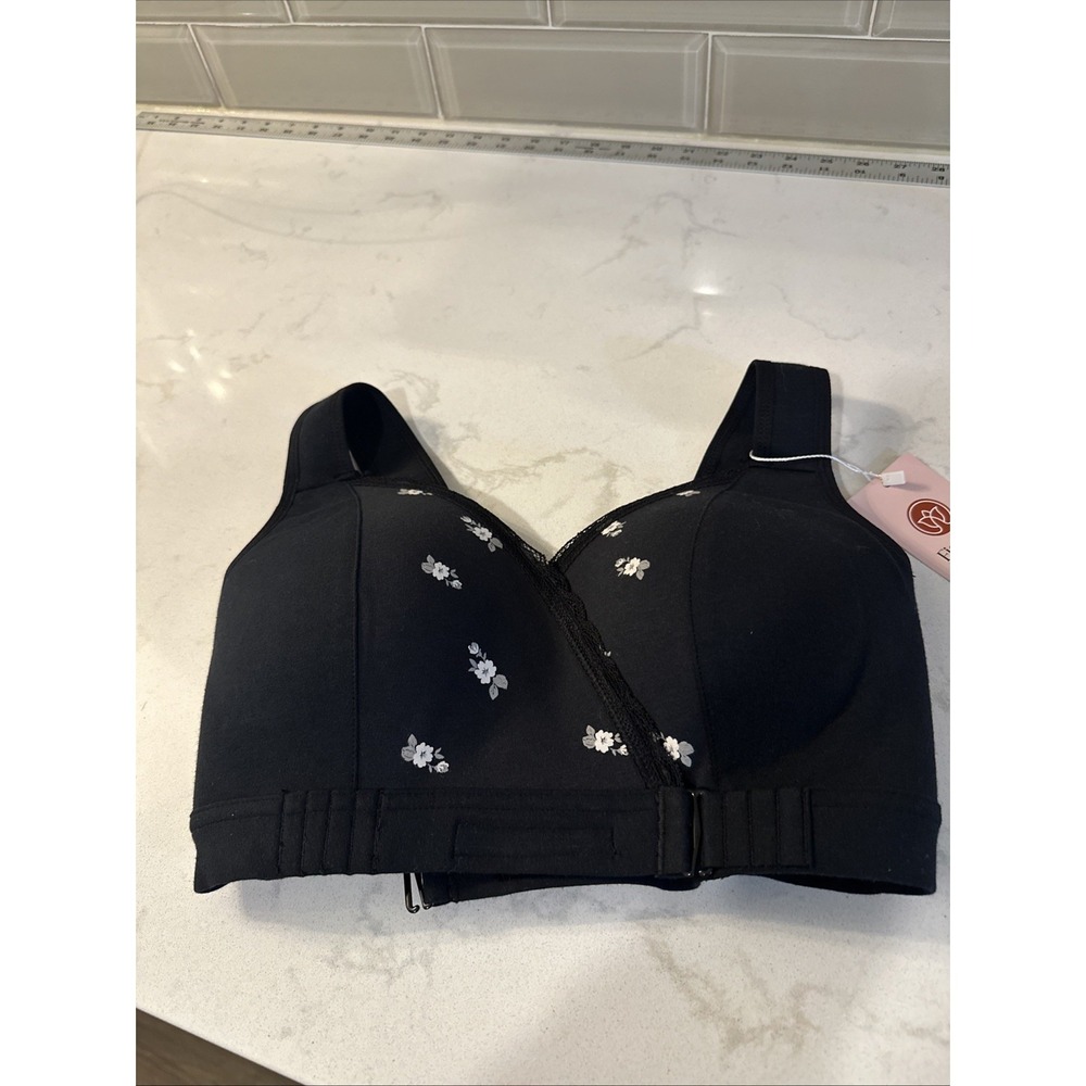 Fiona NWT Bra Black Floral Comfort Extender Stretch No Underwire‎ Size XSmall